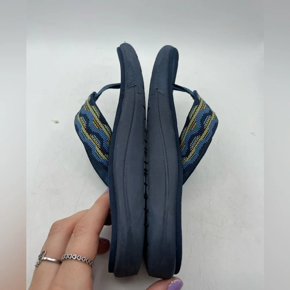 Teva Voya boys blue sandals size 13